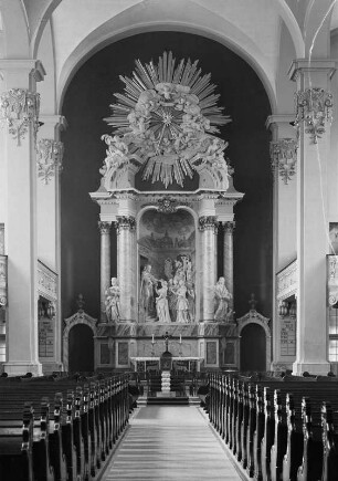 Dreikönigskirche : Dresden. Dreikönigskirche. Innenansicht, Chornische mit Hauptaltar (um 1730; Thomae, Benjamin)