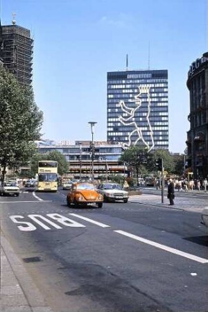Berlin: Europa-Center mit Berliner Bär vom Ku'damm