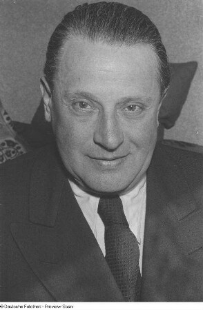 Porträt Adolf Hofmanns, Kapellmeister des Leipziger Operettentheaters