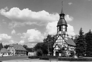 Löhsten, Herzberg (Elster), An der roten Lache