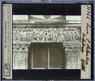 Lucca, San Salvatore : Architrav