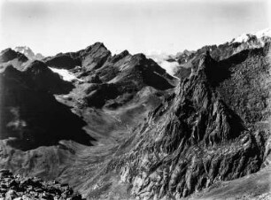 Bergmassiv : Bergmassiv von Fabulosa aus aufgenommen.