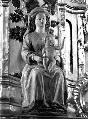Hauptaltar — Muttergottes aus der Wallfahrtskirche Eldern