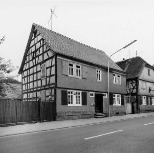 Fachwerkwohnhaus; Groß-Bieberau, Marktstraße 36