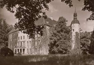 Baruth. Schloss von Südosten gesehen