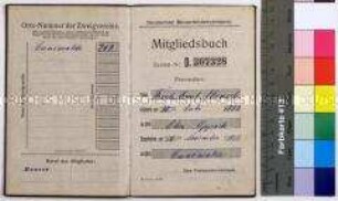 Mitgliedsbuch (Ersatzbuch) des Deutschen Bauarbeiterverbandes für den Maurer Friedrich Emil Hensel