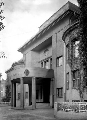 Kunsthaus Brakl & Medizinische Lesehalle