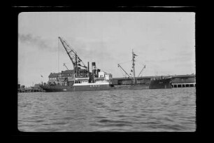 Erna (1922), Russ, Ernst.- Schiffahrt- u. Assekuranz-Ges. E. Russ & Co., Hamburg