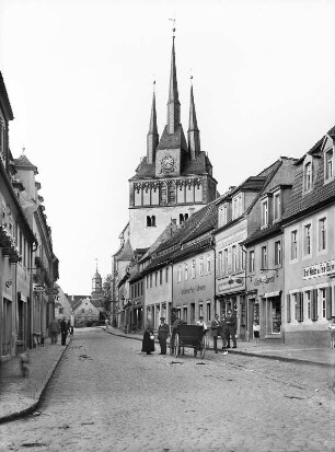 Lommatzsch. Blick zur Evangelischen Stadtkirche