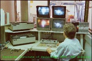 Überwachungszentrale der Krananlage der Hauptabteilung Ingenieurtechnik (HIT)
