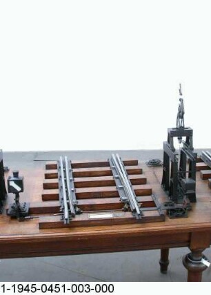 Kreuzungsweiche Bauart Zimmermann & Buchloh, Funktionsmodell 1:5