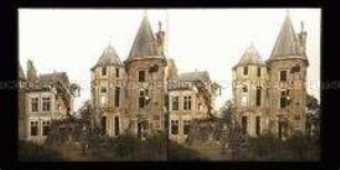 Zerschossenes Schloss Hollebeke