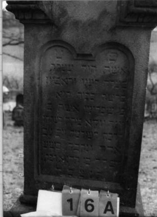 Grabstein 16A