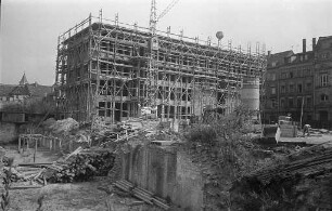 Bau des neuen Amtsgerichts, Schloßplatz 23.