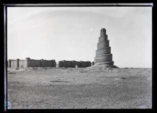 Große Moschee, Nordseite und Malwiya