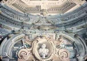 Illusionistische Architektur und Dekoration