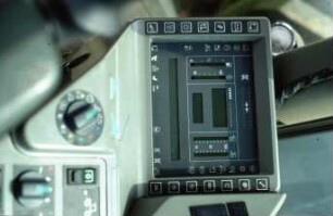 Fotografie: Informationstechnik, Mähdrescher selbstfahrend, Bordinstrumente, Bordcomputer