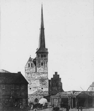 Berlin, St. Nikolai, Fassadenansicht, St. Nikolai in Berlin/Mitte, gehört heute zum Stadtmuseum