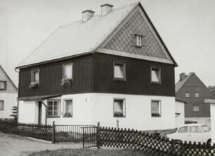 Wohn- und Wirtschaftsgebäude, Zinnwald-Georgenfeld