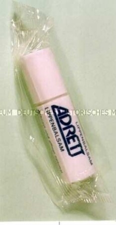 Lippenstift "Lippenbalsam ADRETT" in Verpackung