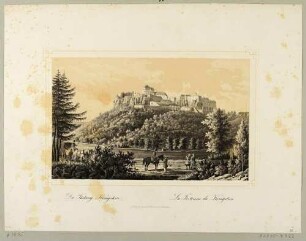 Der Königstein mit der Festung in der Sächsischen Schweiz von der Landstraße im Westen