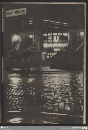 Bahnhof Dimitroffstraße bei Nacht