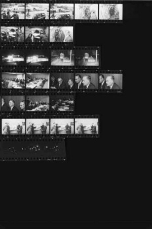 Lufthansa: Ausstellung Papst # Nachtaufnahmen in Esslingen-Weil FA Ausschuß Landtag: Wilhelm Hahn, Kurt Angstmann, Erich Ganzenmüller Mann in Botnang verschüttet Dunkelheit in Sillenbuch