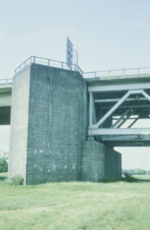 Elbebrücke, Hohenwarthe