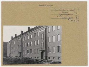 Straßenansichten. Berlin, Köpenick, Emrichstraße