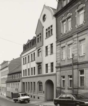 Mittweida, Wohnhaus : Mittweida. Wohnhaus, Freiberger Straße 9, (um 1910). Straßenansicht