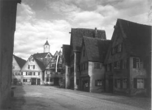 Dinkelsbühl. Untere Schmiedegasse. Blick zum Grünen Turm