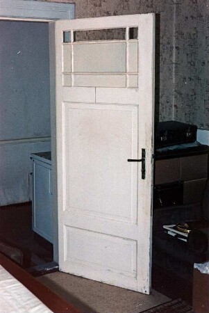Königstraße 21: Alte Mädchenschule [ehemalige Winter'sche höhere Töchterschule]: Innenansicht: Zimmertür