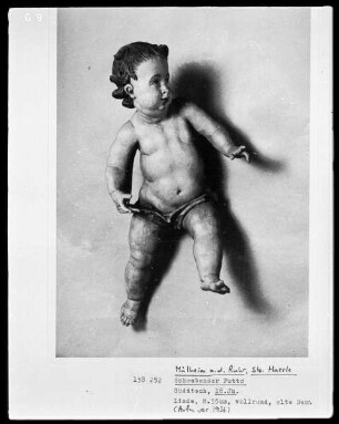 Schwebender Putto