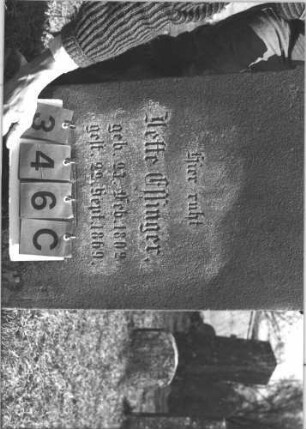 Grabstein 346 (Index: 99786255) Zustand: oberer rechter Rand abgeblättert, stark verwittert Maße HxBxT: 93x61x18 cm: Grabstein 346C