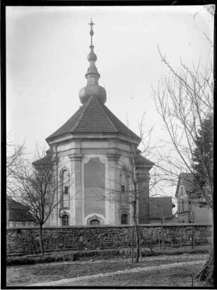 Kappelwindeck Katholische Kirche Santa Maria Außenansicht Chor von Osten
