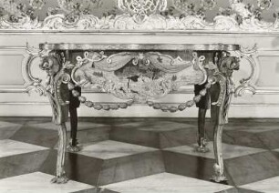 Schreibtisch