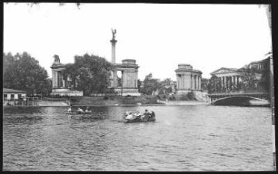 Budapest. Millenniumsdenkmal (1896) : Budapest. Millenniumsdenkmal (1896; Albert Schickedanz, Skulptur von György Zala) auf dem Heldenplatz. Blick über den Stadtwäldchenteich