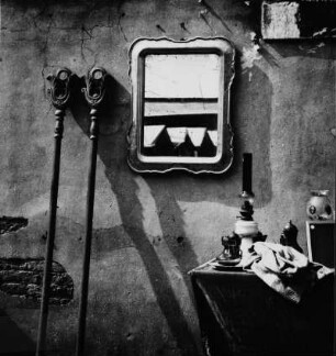 Interieur mit Spiegel
