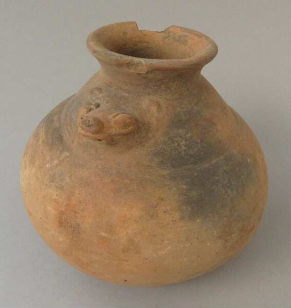 Clay vessel