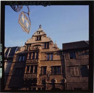 Detailansicht des Maison des Têtes in der Rue des Têtes.