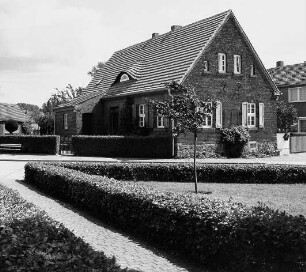 Löhsten, Herzberg (Elster), An der roten Lache 41