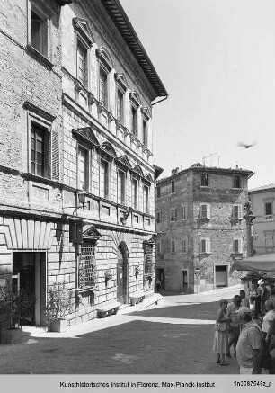 Via di Gracciano nel Corso, Montepulciano