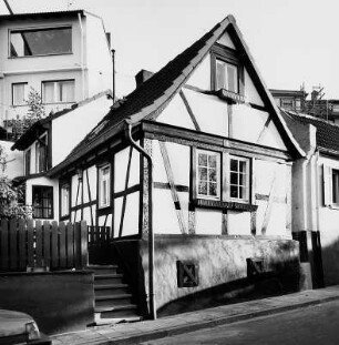 Bad Vilbel, Gronauer Weg 4