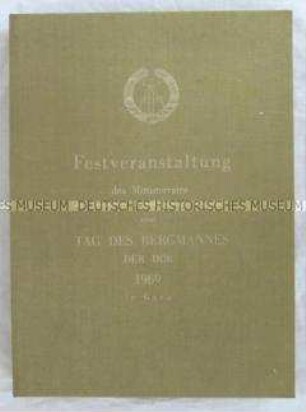 Fotodokumentation der Festveranstaltung des Ministerrates der DDR zum Tag des Bergmannes 1969 in Gera, in Etui