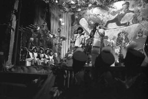 Damen- und Fremdensitzung der Karnevalsgesellschaft 04 des Männergesangvereins Durlach in der Durlacher Festhalle.