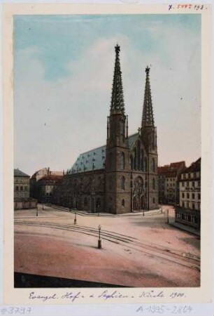 Die gotische Sophienkirche in Dresden