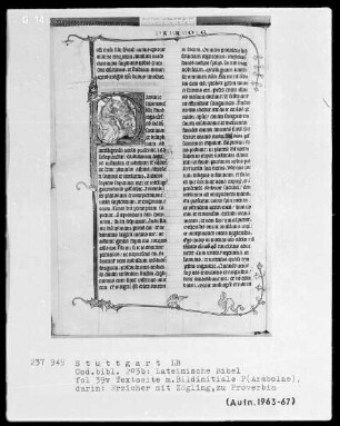 Lateinische Bibel, drei Bände — Initiale P (arabolae Salomonis) mit Erzieher und Zögling, Folio 39verso