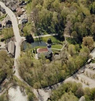 Chemnitz-Rabenstein. Burg Rabenstein (12. Jh.). Luftbild-Schrägaufnahme von Nordnordosten