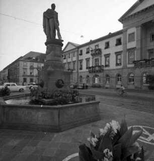 Großherzog-Leopold-Brunnen.