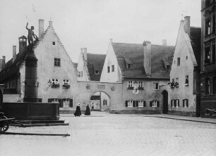 Augsburg, Fuggerei. Thomas Krebs